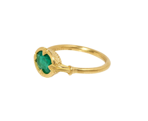 Emerald Moira Ring