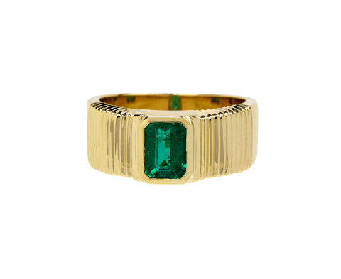 Emerald Pleated Solitaire Ring